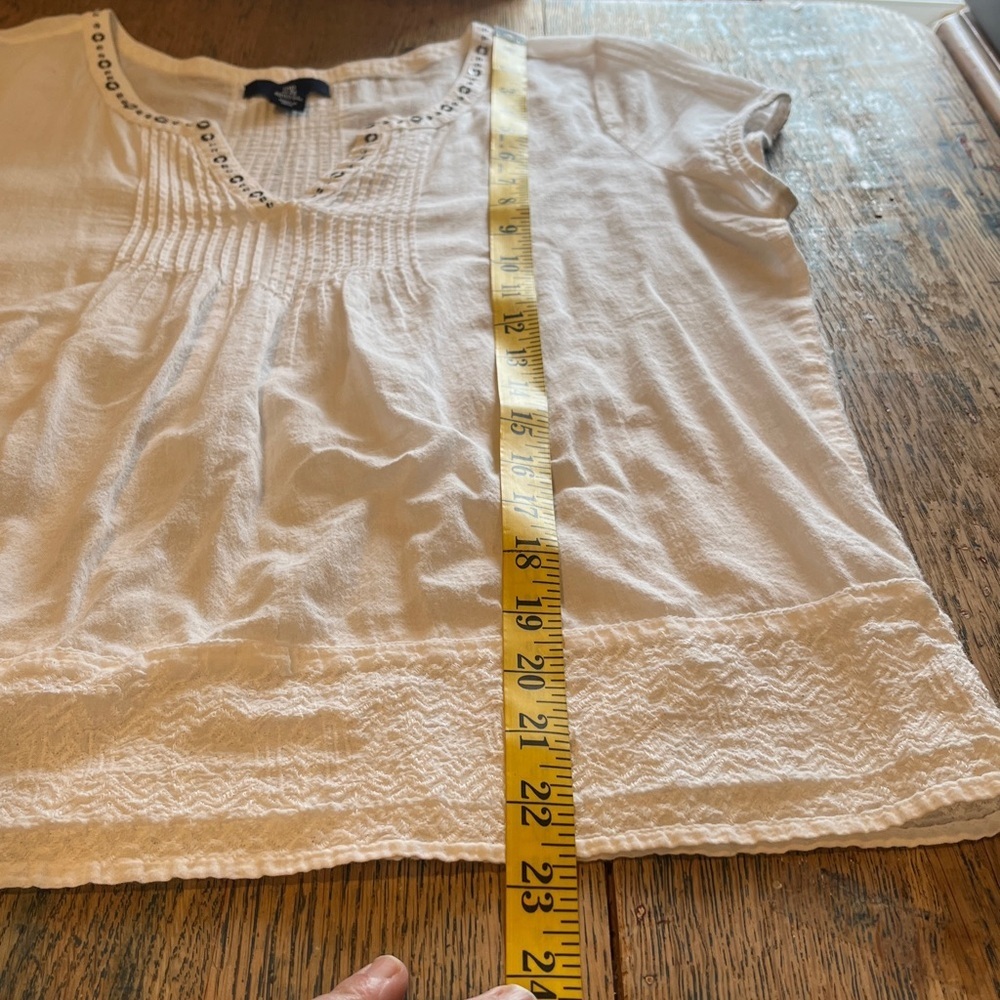 GAP – Y2K white embroidered blouse – Size XS - Picture 13 of 13